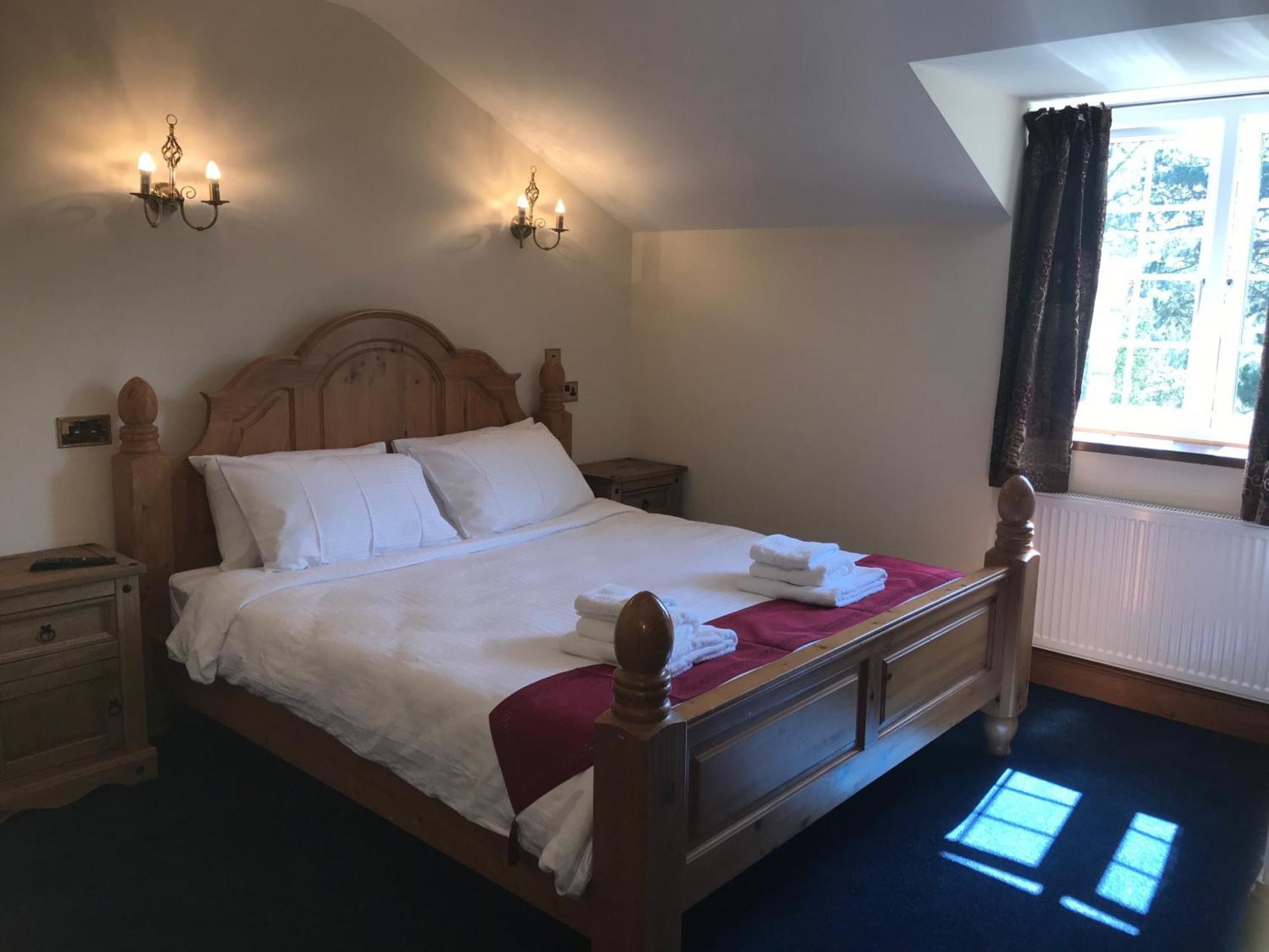 Great Trethew Manor Hotel & Self Catering Lodges Лискерд Экстерьер фото